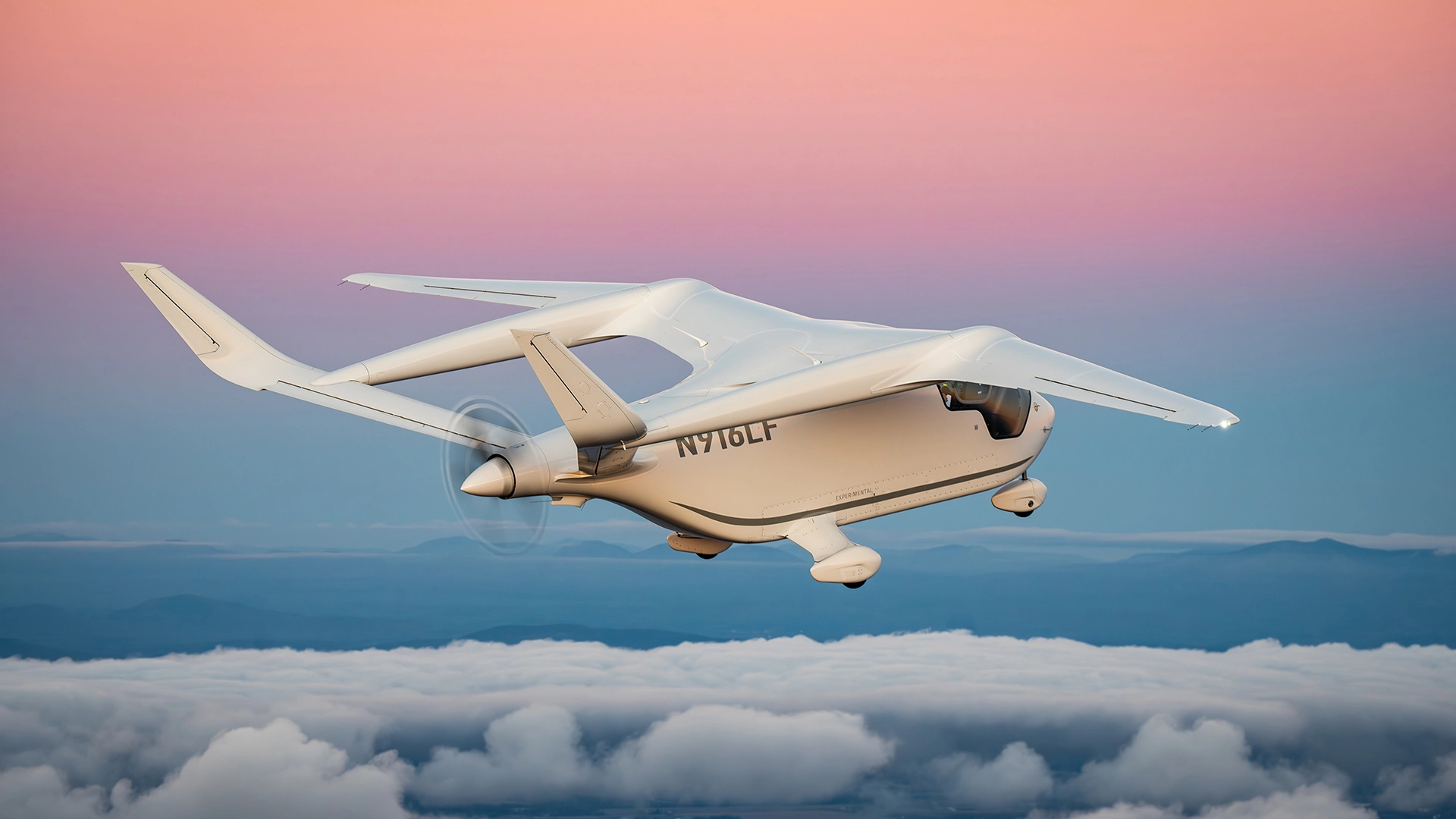 Beta Technologies aterizează cu primul avion electric cu pasageri pe Aeroportul din New York